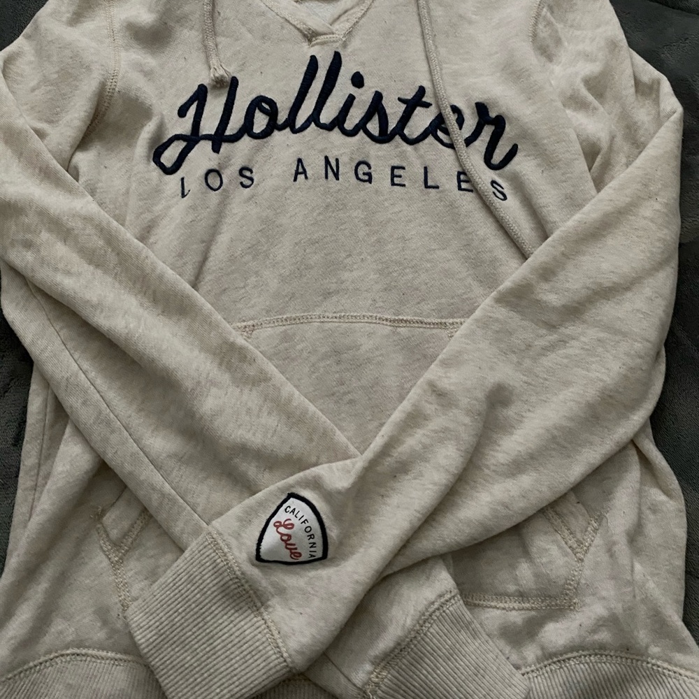 COMFY Hollister hoodie